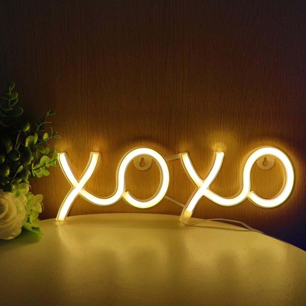 Xoxo neon