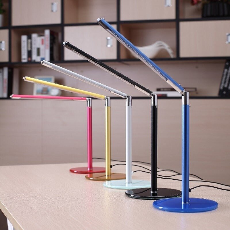 Modern LED éjjeli lámpa