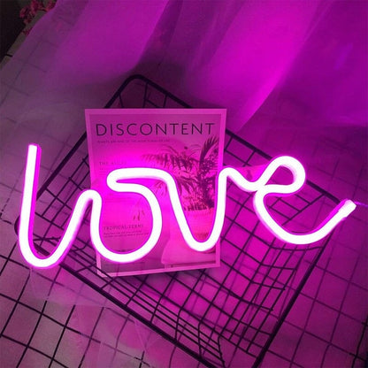 Neon LOVE éjjeli lámpa
