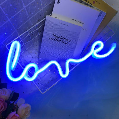Neon LOVE éjjeli lámpa