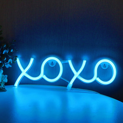 Xoxo neon